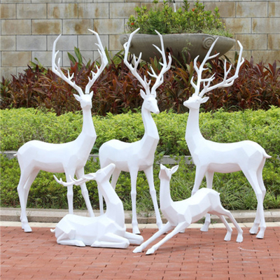 Custom Geometric Fiberglass Life Size Deer Statue Garden Animal Sculptures