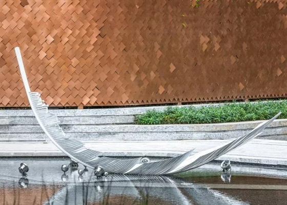 Handmade Feather Outdoor Pool Sculptures Stainless Steel 3D Metal Art Sculpture