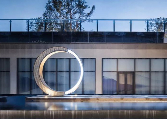 Light Outdoor Garden Sculptures Metal Stainless Steel Circle For Yard