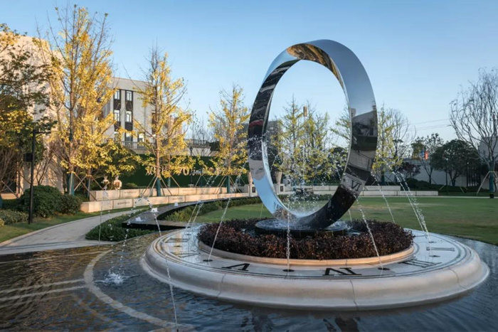 Large Decorative Metal Sculpture Art SS 316L Customized For Garden